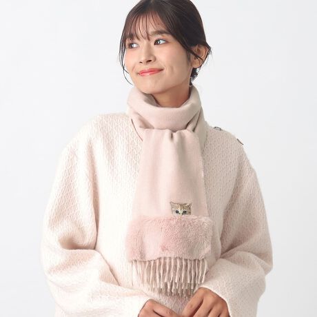 [^:2411344586]܂ŃJV~̂悤Ȋ炩ȔGłBMtgɂ߂̃pbP[WACełBy|[ & W[iPAUL & JOE ACCESSOIRESjz|[ & W[fUCi[łSophie肪fUC͊ŁAPARy݁Aɂ͕߂ȂC[WuhłBfUČ́ANGC^[łȂełAłޏ̓BRZvgɁgACCESSIBLE LUXURY(ɓ͂ґ)hfƂAÂǂ̃gŉ݂̂fBe[A㕗ɎdグĂ̂łB@Ɋւ܂ẮADmFBi͂܂AgpɊւ炸AKȉԂmFBY␶YߒAiTCYdʂɌ̍ꍇ܂B܂AuɂƂł̑̂߁Ǎ덷ꍇ܂̂łB