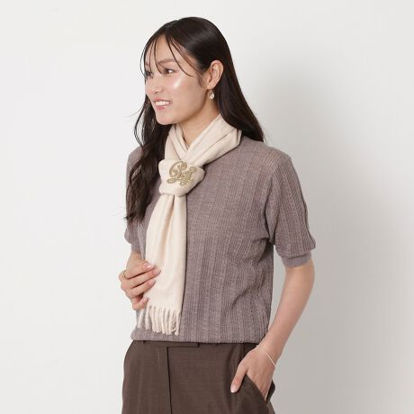 [^:2411348140]܂ŃJV~̂悤Ȋ炩ȔGłBOłPJSǂu[`BMtgɂ߂̃pbP[WACełBy|[ & W[iPAUL & JOE ACCESSOIRESjz|[ & W[fUCi[łSophie肪fUC͊ŁAPARy݁Aɂ͕߂ȂC[WuhłBfUČ́ANGC^[łȂełAłޏ̓BRZvgɁgACCESSIBLE LUXURY(ɓ͂ґ)hfƂAÂǂ̃gŉ݂̂fBe[A㕗ɎdグĂ̂łB@Ɋւ܂ẮADmFBi͂܂AgpɊւ炸AKȉԂmFBY␶YߒAiTCYdʂɌ̍ꍇ܂B܂AuɂƂł̑̂߁Ǎ덷ꍇ܂̂łB