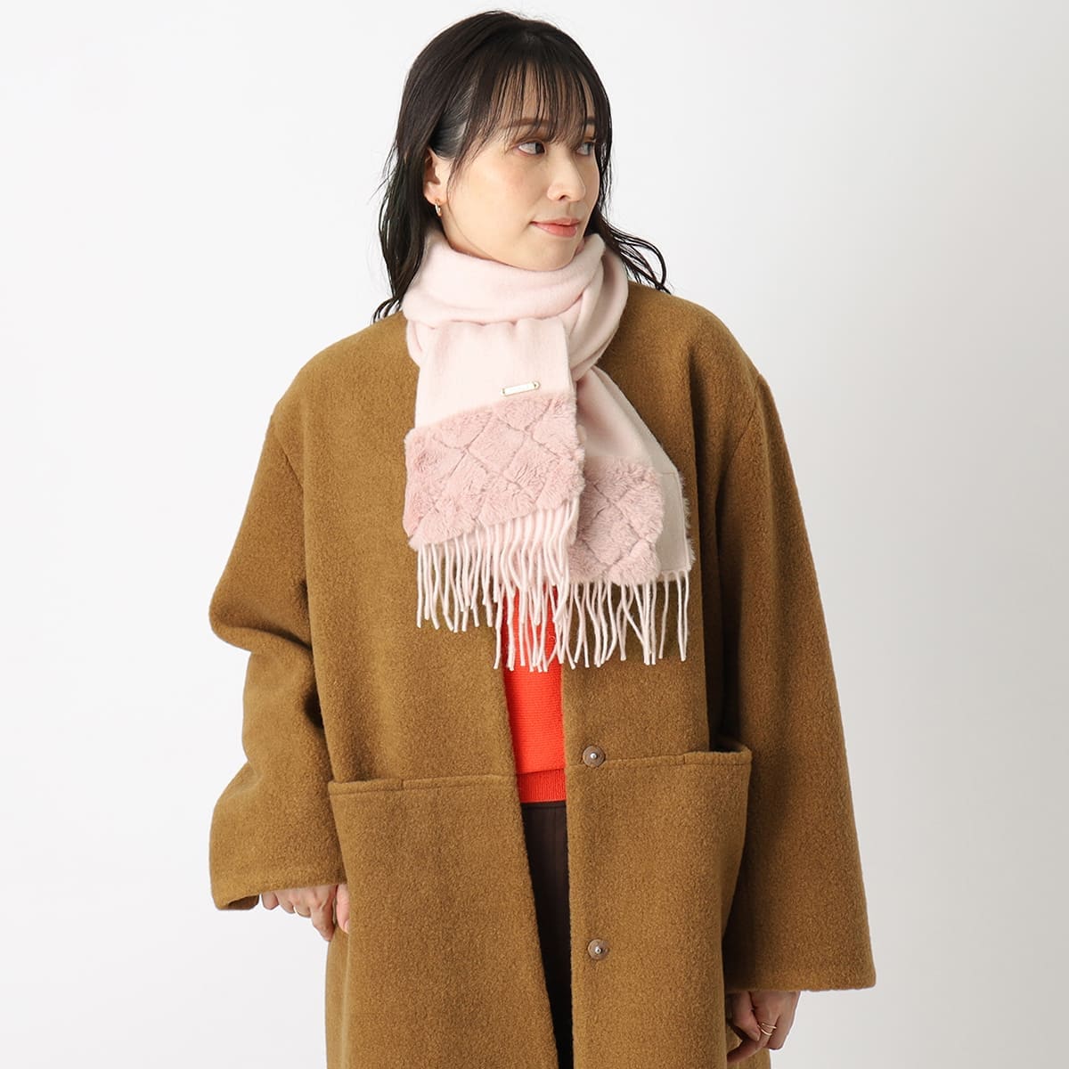LANVIN en Bleu マフラー ウール70% カシミヤ30% LANVIN en Bleu マフラー ウール70% カシミヤ30%