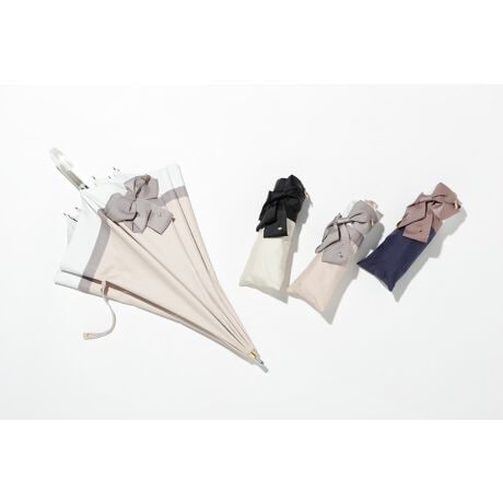 [^:2208411847-02]VvȃJ[zFɑ傫߃{Ń|CglJWAȃfUCBLƋPrW[؂₩oĂ܂Byo I u[iLANVIN en Bleujzo(LANVIN)̓{̃ZJhCB{pEõGbZX𐷂荞݁AςȂGKX\uhłB"VbNŐӋC(CHIC et GAVROCHE)"L[[hɁA2̗vf~bNXꂽVlςĂ܂BPJƂEKEH[~OAbvsĂBQ-RxyUĐnƍ悭قĂACĊJĂBSNɂĂ̎P͎w݂͂h~邽߁APL鎞ɉグ镔ɈSNgpĂ܂BiNJƂɃXChӏjJۂɂ͂̃{^hɁhAƂɁh܂hBSN@\͎Pۂɂ̂݋@\邽߁AJۂɂ̃{^܂܊JƁAPLĂƗ܂炸APĂ܂܂BPJۂ́A{^グA[܂ŉグ{^w𗣂āAuJ`bvƉȂ܂ŉグĂBPۂ́A{^Ƃɂ邱Ƃł܂Bgp̒ӁEiɂ͐܂BɎ͂̈SmFĂgpBEXebLƂĎgpȂǁAP{̖ړIȊOł͎gpȂłBEU񂵂蓊肵ȂłBE͔j鋰ꂪ܂̂ŁAӂĂgpBEíA]ԁExr[J[ƌŒ肷ɎtĎgp\ɂ͂ȂĂ܂B̖WÁEǰƂȂ鋰ꂪ܂̂ŁA΂ɎtȂłBEnhN[Ă~߃N[AnE茳̐F̌ɂȂꍇ܂BȄꏊł̕ۊǂ͂Bqlɂ́Aی҂炲ӂB