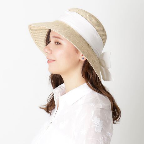 [^:2611371000]fUC{[̂郊{NVJtF~jȃu[hnbgBChȃuœAtHłƌĂ܂B肰ȂlR̃`[CグĂ܂By|[ & W[iPAUL & JOE ACCESSOIRESjz|[ & W[fUCi[łSophie肪fUC͊ŁAPARy݁Aɂ͕߂ȂC[WuhłBfUČ́ANGC^[łȂełAłޏ̓BRZvgɁgACCESSIBLE LUXURY(ɓ͂ґ)hfƂAÂǂ̃gŉ݂̂fBe[A㕗ɎdグĂ̂łB茳ɏi͂܂AgpɊւ炸AKȉԊmF肢܂B