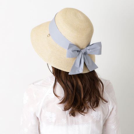 [^:2611371000]fUC{[̂郊{NVJtF~jȃu[hnbgBChȃuœAtHłƌĂ܂B肰ȂlR̃`[CグĂ܂By|[ & W[iPAUL & JOE ACCESSOIRESjz|[ & W[fUCi[łSophie肪fUC͊ŁAPARy݁Aɂ͕߂ȂC[WuhłBfUČ́ANGC^[łȂełAłޏ̓BRZvgɁgACCESSIBLE LUXURY(ɓ͂ґ)hfƂAÂǂ̃gŉ݂̂fBe[A㕗ɎdグĂ̂łB茳ɏi͂܂AgpɊւ炸AKȉԊmF肢܂B