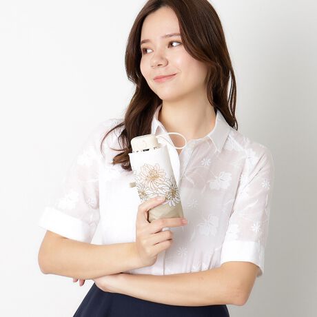 [^:2111310978-12]LbYfUCAy߂I^:2111310978-06fUC_炩zFfUCɐlC̃NUe[vgU΂߂܂肽ݎPBi菗炵@ׂȃfUCAX^COɉ؂Y܂BtH܂ŉ̂ŃobOoxɎW߂gтɕ֗ȃACełBUVJbg@\ĂAI[V[Yg₷1{łBy|[ & W[iPAUL & JOE ACCESSOIRESjz|[ & W[fUCi[łSophie肪fUC͊ŁAPARy݁Aɂ͕߂ȂC[WuhłBfUČ́ANGC^[łȂełAłޏ̓BRZvgɁgACCESSIBLE LUXURY(ɓ͂ґ)hfƂAÂǂ̃gŉ݂̂fBe[A㕗ɎdグĂ̂łBgp̒ӁEiɂ͐܂BɎ͂̈SmFĂgpBEXebLƂĎgpȂǁAP{̖ړIȊOł͎gpȂłBEU񂵂蓊肵ȂłBE͔j鋰ꂪ܂̂ŁAӂĂgpBEíA]ԁExr[J[ƌŒ肷ɎtĎgp\ɂ͂ȂĂ܂B̖WÁEǰƂȂ鋰ꂪ܂̂ŁA΂ɎtȂłBEnhN[Ă~߃N[AnE茳̐F̌ɂȂꍇ܂BȄꏊł̕ۊǂ͂Bqlɂ́Aی҂炲ӂB茳ɏi͂܂AgpɊւ炸AKP̊J̓mF肢܂B