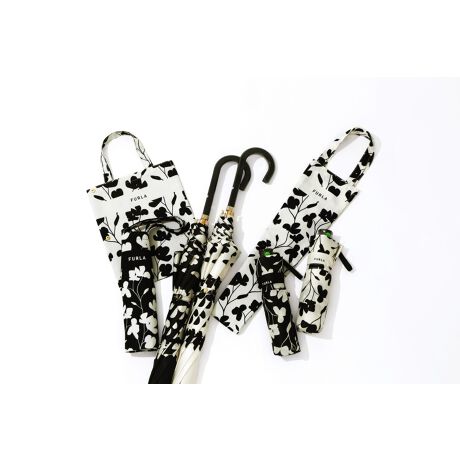 [^:2113511258-17]fUCGꂽPĂ̂ɂ𗧂z@\t̎P܁BVGbg̃t[vgmg[ׁ[XɂtF~jVbNȃfUCłBXibv{^𗯂߂ʒuŒ̒߂łAP܂肽ݎPɂΉ܂BrWlXIP[WV[X}[gɉoĂACełBX^btRgGꂽPہAHĂ܂̂hłP܂́AĂƂƂĂ֗BTCh̃Xibv𗯂߂邾ŃRpNgȎP܂Ƀ`FW܂̂ŃobO̒ɓĂƈSłB莝̃obOɈĂlɂȂ܂Iyt iFURLAjz1927NAC^Ã{[jŃAhEtlbgɂnꂽFURLÁA`IȃC^ÅvEl̃Ntg}VbvAnA`U̎mÃZXAĊvVIȃfUCbɁAC^A炵ƊvV˂i񋟂Ă܂Bgp̒ӁEiɂ͐܂BɎ͂̈SmFĂgpBEXebLƂĎgpȂǁAP{̖ړIȊOł͎gpȂłBEU񂵂蓊肵ȂłBE͔j鋰ꂪ܂̂ŁAӂĂgpBEíA]ԁExr[J[ƌŒ肷ɎtĎgp\ɂ͂ȂĂ܂B̖WÁEǰƂȂ鋰ꂪ܂̂ŁA΂ɎtȂłBEnhN[Ă~߃N[AnE茳̐F̌ɂȂꍇ܂BȄꏊł̕ۊǂ͂Bqlɂ́Aی҂炲ӂB茳ɏi͂܂AgpɊւ炸AKP̊J̓mF肢܂B