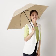 フルラ(FURLA)の雨傘 折りたたみ傘 ジャガード モノグラム ロゴ UV 軽量