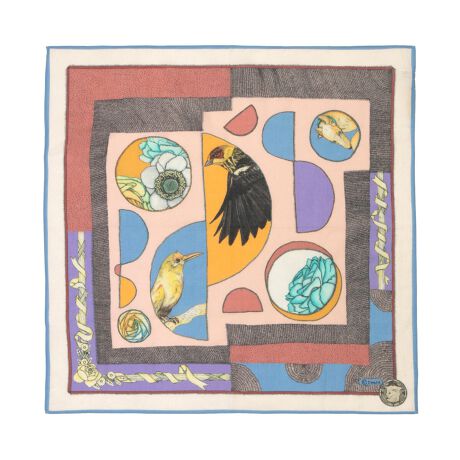 [^:2411651026]Abstract AmusementR̒fГIȋLƃJtȐFʂ̔e[}ɂĂ܂BJZ~{^AöűP𑨂AۓIȊy\B҂ɗlXȊLĂыÑfUĆAʂA[gs[X̂悤ȑ݂łB_ȊGv킹vgXJ[tB₷A炩ȕ͓IB傫ȂTCYŁAAW͂QłBV[YXŊ􂷂ACéAv[gɂIXXByRecollectionsivojz2025NtăRNV́Avo⊴oCXpCAꂽʂȃCibvłBLN₩ȊofUCɗƂ݁A邾ŐShԂ悤ȃXJ[t𑵂܂B□AG銴o܂ŁA̒łӂƂ݂uԂJtɕ\Ă܂Bꂼ̃XJ[tAȂ̎voƃNAVao܂ByXEHbVhiSWASH LONDONjz2004 NɃh̖ZgE}[`YŏoSarah Swash ƎRjɂĐݗꂽXJ[tuhBFʂ؂ɂnhh[COEnhyCgŁÃ[AƎR̃`[tx[XƂSӂ錶zIȗBꖳ̃fUĆA܂ŊGĂ邩̂悤Ȕ킹Ă܂BɔzCNWFbgvgŐ삵AEl̎DɂĎdグĂ܂Bt@bṼANZgƂȂA_Őꂽ{̃XJ[tĂ܂Bi͂܂AgpɊւ炸AKȉԂmFBY␶YߒAiTCYdʂɌ̍ꍇ܂B܂AuɂƂł̑̂߁Ǎ덷ꍇ܂̂łB