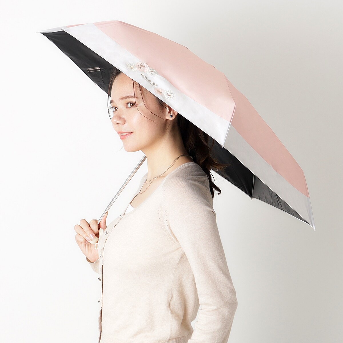 新品タグ付き　ポールアンドジョーピンク フリル付き 晴雨兼用傘 楽天市場】PAUL&JOE ACCESSOIRES(ポールアンドジョー) フリル