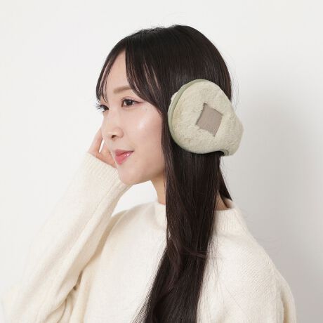 [^:2613570238]G̗ǂӂӂ̃tFCNt@[fނgpobNA[BۉA₽⊦玨Ă܂BRpNgȂ̂Ŏ^тɂ֗ŁAXCh邱ƂŃTCYł܂BU[`[t̃pb`Ƀuhl[AACełByt iFURLAjz1927NAC^Ã{[jŃAhEtlbgɂnꂽFURLÁA`IȃC^ÅvEl̃Ntg}VbvAnA`U̎mÃZXAĊvVIȃfUCbɁAC^A炵ƊvV˂i񋟂Ă܂Bi󂯎ɂȂ܂AgpɊւ炸ȉԂmFBYAfUCTCYɌ̍ꍇ܂̂ŁA\߂B