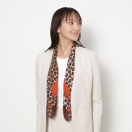 [^:2413552130]ӂƒgE[fނ̃XJ[tBȂ̂ŃItBX⎺łg₷ȂĂ܂BV[YX^C̃ANZgɂ҂ȃIp[hƂ肰ȂtW͓IBoCJ[̃CfUC؂₩߂|CgɂȂĂ܂Byt iFURLAjz1927NAC^Ã{[jŃAhEtlbgɂnꂽFURLÁA`IȃC^ÅvEl̃Ntg}VbvAnA`U̎mÃZXAĊvVIȃfUCbɁAC^A炵ƊvV˂i񋟂Ă܂Bi󂯎ɂȂ܂AgpɊւ炸ȉԂmFBYAfUCTCYɌ̍ꍇ܂̂ŁA\߂B