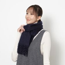 フルラ(FURLA)の【洗える】カシミヤ100％紡毛厚手ストール 50×190cm ロゴ 無地