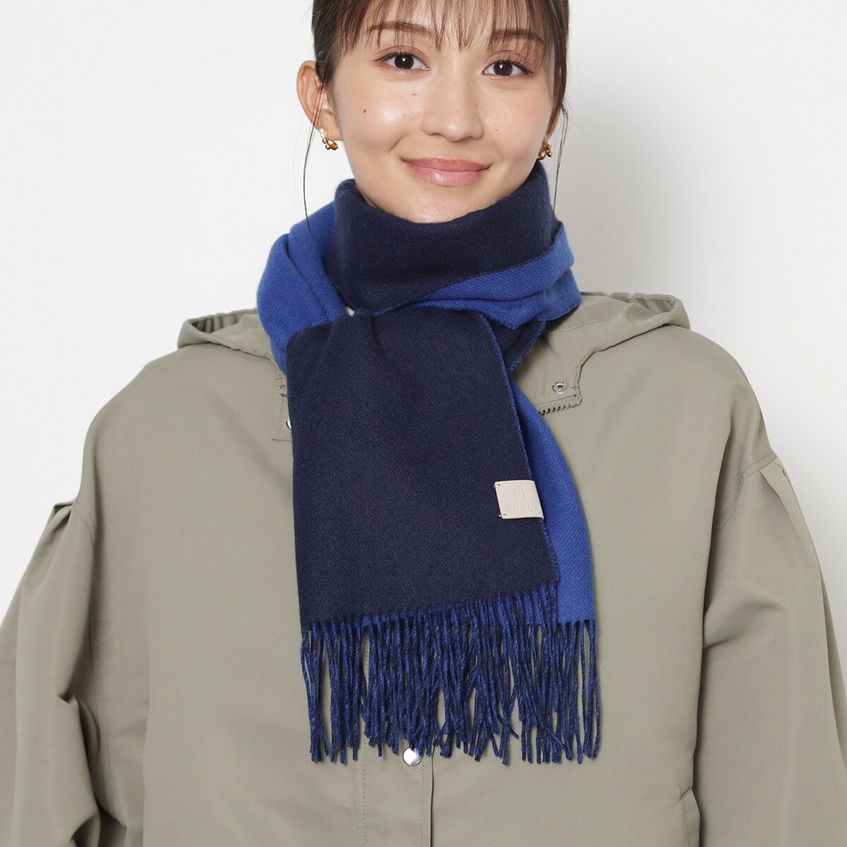 リバーシブル シグネチャー カシミヤ マフラー | コーチ(COACH