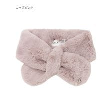フルラ(FURLA)の【洗える】リボン風フェイクファーマフラー 8×76cm アーチロゴチャーム付き