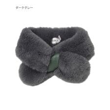 フルラ(FURLA)のレザーロゴ付きリボン風フェイクファーマフラー 7×76cm
