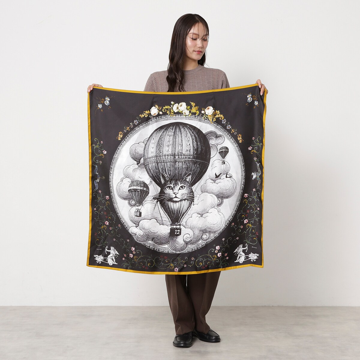 WEB限定 洗える】シルクスカーフ 58×58cm シフォン 猫柄 鳥柄 ロゴ UV