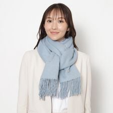 フルラ(FURLA)の【WEB限定】ウール100％紡毛厚手ストール 60×190cm 無地 アーチロゴチャーム付き