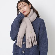 ポールアンドジョーアクセソワ(PAUL & JOE ACCESSOIRES)の【インド製】ウール混ボリュームマフラー 18×120cm  無地 ネコチャーム付き