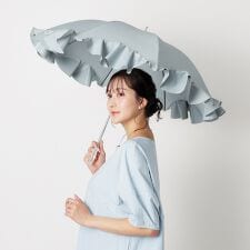 晴雨兼用日傘 ショート傘 フレアフリル ロゴチャーム付き 遮光 遮熱 UV