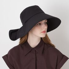 【遮光】たれ付きハット 帽子 広つば ロゴチャーム付き UV サイズ調整