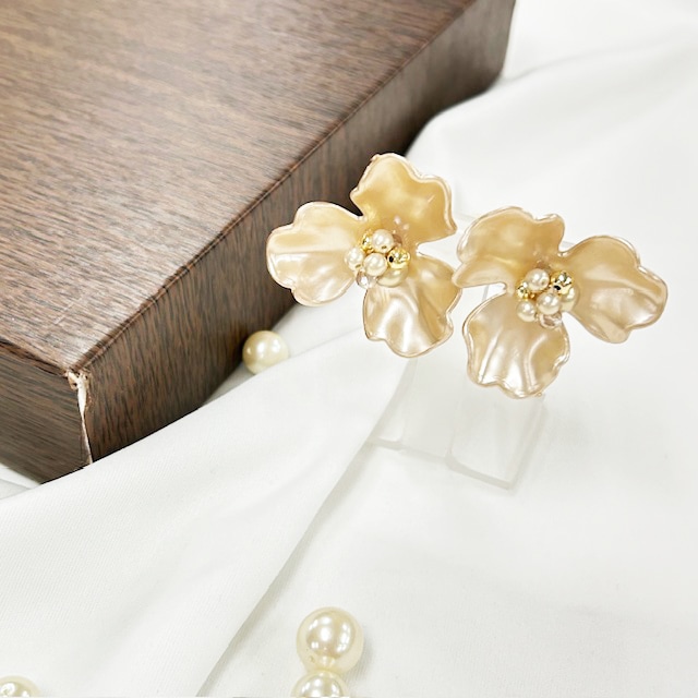 [}C]rbNt[sAX/sj[p[iPinny Pearlj AC{[