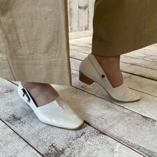 2wayストラップパンプス