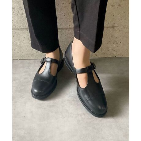 [^:ATC223]Sn̂悳Œ]̂LC߃[t@[(APOM-133jƓ،^gj[fłBpamCR̃}jbVȃfUCAX}[gȖ،^ɂ̂ătF~jȈۂɎdグ܂B܂ԉтȃfUCgDLbv(Xg[g`bv)߂ĂĂ܂B_炩ȃC^AJ[tƕԂ肪ǂNbV̍\[͔Q̗SnłBTXgbvbƃz[hȂTCh͂Ă̂ŁAG߂ɂ⑫Ƀ{[~ȂǂɍœKłB܂V[Yɂ̓\bNX^Ccƍ킹Ă̂IXXłB