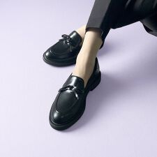 ウォータープルーフリボンローファー