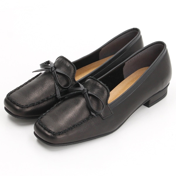 【美品】マーガレットハウエルイデア レザー タッセルローファー 24.5 美品】マーガレットハウエルイデア レザー タッセルローファー