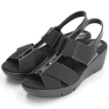 【日本製／本革／軽量／3E幅】ふかふかポコポコインソール クロスバーサンダル