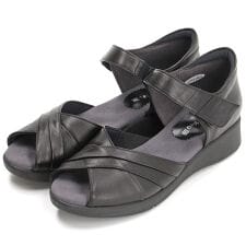 【日本製／本革／軽量／3E幅】ふかふかポコポコインソール クロスバーサンダル