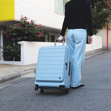 [^:05652]ACE/G[XyEscalera/GXJzgĥtgI[v|PbgS^ɓڂX[cP[XV[YwX[cP[X̒ɂ܂̂oIxƎvƂɕ֗ȃtgI[v^CṽX[cP[XB`ze̋Xy[XłȒPɉו̏oꂪ₷̂łƂĂ֗łB1CɉוpbLOł̂ŁAX}[gɗs̗pӂ\łBX[cP[XJۂׂڂꂪȂ悤ɃC[ɂ̓t@Xi[^Cv̎d؂肪Ă܂B J̊W̓ɂ̓}`tt@Xi[|Pbg~1A~QĂ̂ŁAו̎dɂƂĂ֗łB וȗsɂœKȗeʂ̊g@\(GLXp_u)X[cP[XB(X[cP[X̒̃t@Xi[̓}`݂̌ύXłeʊĝ߂̃t@Xi[łB)݃J[Ɋۂ݂тт߂̃uȃX[cP[XłB`FbNCTCY/M@5`7̗sBtgI[v@傫ȉו̎[d₷StgI[vBGLXp_udl@ו̗ʂɉă}`Leʂ̊g\Bo֐ÉLX^[@񐫂ɗDAeՂɕ]\ȑoփLX^[ɉAs̉̔}^CgpÉLX^[BTS_Ct@Xi[bN@TS_Ct@Xi[bN(Travel Sentry?FbN)ڂŁA{܂ܗa\BgȂ3̐ݒ肵ĊJ^CvłBCJ[ɍ킹J[@CJ[wubNxwI[Nx[Wx̓J[ɂ̓x[W̓J[BCJ[wlCr[xƁwAbVu[xɂ̓lCr[̓J[̗pBVFfނɂ͑ϏՌɋ|J[{lCg̗pBP@C[ׂ͉ڂꂵȂ悤Ƀt@Xi[dl̎d؂𓋍ځBJۂɉוłĂ܂ȂAgȂ̂͊dlłB2@W̓̓}`tt@Xi[|Pbg~PA~QBσ|[`ȂǏ|PbgɓꂽA߂̃wAACXPW[\Ȃǂ͑傫ȃ|PbgɎ[łႢ܂B