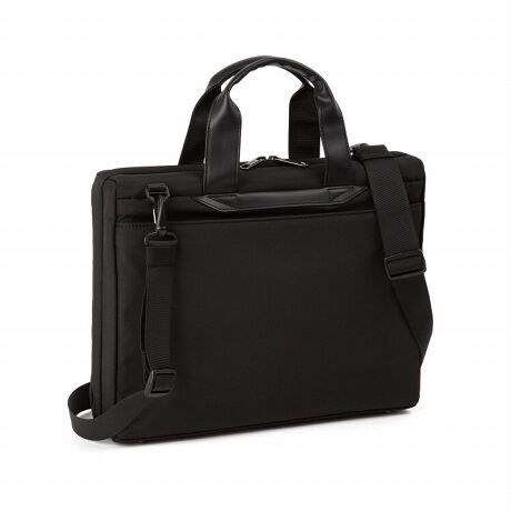 [^:68841]{@\wACEx̃rWlXobOwA[CexCnɂ͒̉וɐ݂ɂC^[bNH{Ă܂BVvȃfUCȂ̂ŁA̒ʋ΃obOtbV[YɂœKȃrWlXobOłB {̐nϋv̂|GXegpBgɐ݂ɂAC^[bNH{Ă܂B A4t@CTCY[\Ql[TCYFW31.3~H23.1cm 14.0C`PC[C̔wɂ14.0C`PC[\PC|Pbg𓋍ځBNbVĕɂpCngpPCX[u̗pĂ܂B14.0C`PCQl[TCYFW33~H24~D2.5cm 2WAY莝ƃV_[Xgbv2WAYdlBV_[Xgbv͒E\Ȃ̂ŎgȂ͊̒Ɏ[ł܂B ZbgAbv@\X[cP[X̃VXenhɃZbgAbv\Bo̍ۂȂǂɊ􂵂܂B nh莝nh͈₷dlƂȂA^тɕ֗B |PbgC̑Oɂ̓X|Wc̃I[v|PbgA[̂ɂSB tg|Pbg傫ڂ̑O|Pbg̓̓I[v|Pbg~QAy~QtBI[v|Pbgɂ̓pXP[XX}z[łAႲႵ₷̒ꂢɎ[ł܂By͏kOo̍ۂɃTbƃyX}[gɎo܂B eɂ͉וuƂȂǂɒʂ̐n̖CheĂ܂BEwA[CFxwA[CCxV[ŸႢɂĖ{V[ÝAfUCňقȂfރoG[VpӂĂ܂BwA[CCx͕\ʂPUR[eBO{ngpĂAɗDꂽdlłB