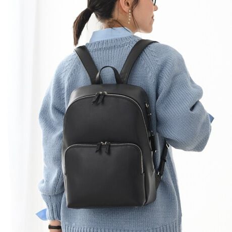 [^:11721]yTCYzNAtH_[ɓꂽA4TCY̗p肬TCYB11.0C`^ubg[\łB߂ȃTCYŁAȕA4ނ傤ǓTCYT̕ɂ߂łBA4NAz_[TCY:W21.7~30.7cm^ubgTCYFW26~H20~D1cmŌvy@\zE^ubg|Pbg11.0C`^ubg[\BSĎ^ׂ悤A|Pbg͏_炩XG[hfނgpĂ܂B|Pbg̊p𗎂ƂĎo₷悤ɍHv܂BEMe Strap~1pXP[XȂǂ̏tbNŌqĂL[XgbvBobO̒̂cJɎtĂg܂BEV[X[|Pbg~1t@Xi[JȂĂg̊mFł܂B肰Ȃ郍SfUCBEI[v|Pbg~2At@Xi[|Pbg~1ׂȂ̂̎[ɕ֗łBEybg{gz_[~1ybg{g܂ݎPȂǂ𗧂ĂĎ[ł܂BgȂƂ̓{^𗯂߂ăRpNgɁBEyz_[~2OENapping pl.~1X}[gtHȂǕpɂɏoꂷ鏬Ă[Xy[XB|Pbg̕tĂȂ̂ƂAƂ܂ĂƂƂɕ֗łBEtg|Pbg~1(ɃI[v|Pbg~1t)Ewʃ|Pbg~1EZbgAbvxg~1X[cP[X̃nhɌŒł܂ByfށẑAv[łƂ\ʊ̍vgpĂ܂B{vɔׂČyAɔGꂽƂ̃V~Ȃǂłɂ̂ŁAǂ肵܂J̓łSĎ^ׂ܂B≘ꂪtۂ́A_炩zŐ@ĂBShł͂܂̂łӂB点ỉ摜͓W̂̂gpĂAۂ̏iƎdlF኱قȂꍇ܂BĂ郂j^[ɂĂۂ̐FƑقȂꍇ܂B܂A\ȂdlύXꍇ܂̂ł܂Byîm点z̏i2024N21牿i{Ă܂B͂鏤iɂĂ^Oȉꍇ܂ݕ\ĂTCg\i̔iłB\߂܂悤A肢\グ܂B