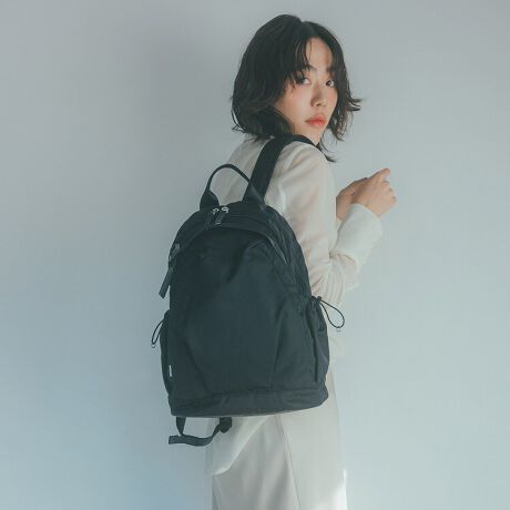 [^:15173]ꐶAȂByĂA撣Ȃyʋ΃bNB'y'ɐgCāAЂƂ₷݁Bڂ̓JWA100%łAƂdɑΉʋ΃bNoBJWAX^Cł̒ʋ΂OKǁA&PCȂǂ̂d͂Ɠė~IƂɂ߁BJWAȃVGbgłA򊴂̂iCcCfނƓFł܂Ƃ߂fUCŁAꂢ߃R[f̃ANZgƂĂIVɎĂ܂B邩fUCƁA̒ʋ΂l@\AĂȂƂĂČy􂪂ꂵBʋ΂łȂAIt̓̃obOƂĂ􂵂BIItpł閜\Sn悢AȃbNłByTCYzB5TCY̎蒠g̉̂̂x̏߂ȃTCYBu킢Ă鏬߂̃bNvƂAu傫ȂĂ̂ŁAIItpŎg郊bN~vƂɂ߂̃TCYłBy@\zȒPȂ̂ɂꂢɐڂłĎgǂAXgXm炸Ȏ[ڎw܂BE^ubg|Pbg11.0C`̃^ubg[\BNbV̐pX[uňSɎ^ׂ܂BEV[X[|Pbg~1ׂȂ̂[łt@Xi[|PbgBɓꂽ̂ăXgXt[łBEbV|Pbg~2o₷悤Ɏ΂߂ɃJbgꂽbV|PbgBEI[v|Pbg~1E{gz_[~1HוAĂĎ[ł邱ƂŃJo̒̐ڂȒPɂł֗ȃ|PbgBEMe Strap~1pXP[XȂǂ̏tbNŌqĂL[XgbvBobO̒̂cJɎtĂg܂BOEtgt@Xi[|Pbg~2EɃ|PbgzuBEłłAɂ炸gł鍶EΏ̃|PbgłBETCh|Pbg~2J𒲐łh[R[hdl̃TCh|PbgBENapping pl.~1X}[gtHȂǕpɂɏoꂷ鏬Ă[Xy[XBEV_[n[lXwƂSnbVfނ̃V_[n[lX̗pByfށz rIڂׂĉ̂邫ꂢڑfނ̃iCcCngpByJ[z VbNɂCgɂ킹ĂAF̐󂢃J[̗pBJWACNȑlR[fɂ͂AWPbg킹jAXR[f̃ANZgɂn}J[OłBJ[ubNFu[JFCguEACXO[FCgu[点BȅƖ̊֌WɂAۂFقȂČꍇ܂B܂AĂ郂j^[̊ɂĂۂ̐FƑقȂꍇ܂B\ȂdlύXꍇ܂̂ł܂B