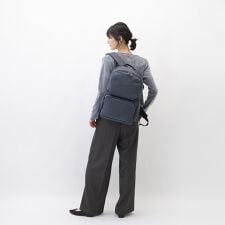 ビジネスリュック ユニセックス B4 15.6インチPC ママ パパ 通勤 ポッケスアプト20222