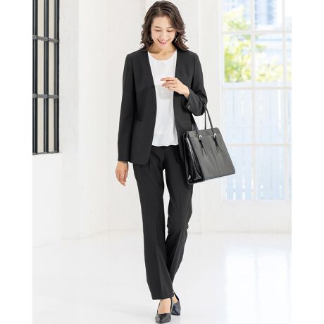   [^:b5206]Zj[ΉpcX[cɂď_炩yʂȃ\tgXgb`fނłW[[bgńAJ[XWPbgƃpc̏㉺ZbgX[cłBWPbg̓gĥVlbNlJ[XfUCBZj[ɂʋ΂ɂg₷VvꂽVGbgłBpc̓Xg[gpӁBEGXǧ낪SȂ̂ŁAԃXgXȂp܂BwAƎ⑲͂A܎OE{QȂǃtH[}ȑ߂̃V[ɂ҂BƎQςȂǂ̊wZsA\ȂǁAiƊ߂ʂɁAԂ̂ꂢ߃Zj[X^CƂāB}}ɂꂵItBXɂȂރfUCȂ̂ŁAʋ΃X^CЊ֌W̍sɂg܂BZj[ΉpcX[c̏ڍׁyWPbgzEzbNtJ[XWPbgE^CvEM[(x[VbNj EnEcɐLт2wyayXgb`fށE|PbgtEntypczEXg[gpcEEGXgSdlExg[vtBEcɐLт2wyayXgb`fށEƒŐOKi􂦂EHbVudljyTCYz5E7E9E11E13E15E17E19E21E23TCY`傫TCYi[WTCYjBƂABR̂yJ[zEO[WiO[jElCr[iFjEubNijyprzwAƎ⑲͂A܎OE{QȂǃtH[}ȑ߂̃V[ɂ҂BƎQςȂǂ̊wZsA\ȂǁAiƊ߂ʂɁAԂ̂ꂢ߃Zj[X^CƂāB}}ɂꂵItBXɂȂރfUCȂ̂ŁAʋ΃X^CЊ֌W̍sɂg܂ByX[ctH[}XAbh[WzX[ctH[}XAddRouge(Abh[W)́A20E30E40E50̕LN̏ΏۂƂAʋ΃X^C犥Ղ܂łV[̕A񋟂郌fB[Xt@bVVbvłBX[c͂ꂩЉɏo20㏗q̃N[gX[cAOL⓭}}ƂĊ􂷂AT[EAtH[A~ZX̃rWlXX[c܂ŗlXȃfUCpӁBXgb`fނŒSnǋȂǁAql̖ڐł̑ƔȂЏiYsĂ܂BAbh[W̃}U[X[c ( }}X[c ) ́A⑲ƎAw͂AQϓwZsɂE߁B؂₩ȃfUCŁAql̑؂ȋLOƂȂA܎O₨{Qɂg܂BtH[}ȑ̂ŁAIɂΉv܂B񂨑⍐ʎȂǁA}i[ɉKvȃubNtH[}pӁBX[c̒ʔ̂ɓ݂̂ȂqlɂAC悭܂悤Aς`Ē܂