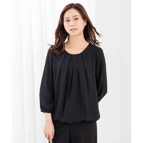 [^:b1146-145176]VtHuEXɂĂƂG̃VtHvI[o[gbvXB̓liȕ͋CĂ܂Bo[X[uRɃJo[AӂƂ^bN炵ۂ^܂BVvȃobNX^CŃrWlXX[c̃Ci[ƂĂœKBEHbVudlȂ̂ŁA撣}}OL̖łBق̂ɂƂ肠TCYŃXgXt[ȒSnArWlXV[Ŋ撣鏗ɂ߂̈ꖇłByz|Cg1F̌^Jo[킹₷fUCǂȃWPbgɂ킹₷Å̂鋹^bNdlB͑Oo[dlBSŒpɐtBbĝŁACɂȂEGXgXbLJo[ł܂B|Cg2FSn̂VtHW[[bgfނق̂蓧̂fނŁA_炩y₩ȒSnłB|Cg3FƒŐ􂦂EHbVudlłł̂ŁAfC[gɂIXXłByVtHuEX̏ڍׂ̏ڍׁzEntiĝ݁jELkȂEƒŐ􂦂EHbVudlTCYSEMELELLE3LE4LTCY`傫TCYi[WTCYjJ[EzCg()EItzCgEO[(DF)EubN()ElCr[yX[ctH[}XAbh[WzX[ctH[}XAddRouge(Abh[W)́A20E30E40E50̕LN̏ΏۂƂAʋ΃X^C犥Ղ܂łV[̕A񋟂郌fB[Xt@bVVbvłBX[c͂ꂩЉɏo20㏗q̃N[gX[cAOL⓭}}ƂĊ􂷂AT[EAtH[A~ZX̃rWlXX[c܂ŗlXȃfUCpӁBXgb`fނŒSnǋȂǁAql̖ڐł̑ƔȂЏiYsĂ܂BAbh[W̃}U[X[c ( }}X[c ) ́A⑲ƎAw͂AQϓwZsɂE߁B؂₩ȃfUCŁAql̑؂ȋLOƂȂA܎O₨{Qɂg܂BtH[}ȑ̂ŁAIɂΉv܂B񂨑⍐ʎȂǁA}i[ɉKvȃubNtH[}pӁBX[c̒ʔ̂ɓ݂̂ȂqlɂAC悭܂悤Aς`Ē܂B