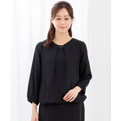 [^:n8067]VtHuEXɂĂƂG̃VtHvI[o[gbvXB̓liȕ͋CĂ܂Bo[X[uRɃJo[AӂƂ^bN炵ۂ^܂BVvȃobNX^CŃrWlXX[c̃Ci[ƂĂœKB􂢂ł̂Ŗ撣}}OL̖łBق̂ɂƂ肠TCYŃXgXt[ȒSnArWlXV[Ŋ撣鏗ɂ߂̈ꖇłByz|Cg1FƌOgv[ctg̃v[cX[cX^C̃ANZgɁB͑Oo[dlBSŒpɐtBbĝŁACɂȂEGXgXbLJo[ł܂B|Cg2FSn̂VtHW[[bgfނق̂蓧̂fނŁA_炩y₩ȒSnłB|Cg3FƒŐ􂦂EHbVudlłł̂ŁAfC[gɂIXXłByVtHuEX̏ڍׂ̏ڍׁzEntiĝ݁jELkȂEƒŐ􂦂EHbVudlTCYSEMELELLE3LE4LTCY`傫TCYi[WTCYjJ[EzCg()EItzCgEO[(DF)EubN()yX[ctH[}XAbh[WzX[ctH[}XAddRouge(Abh[W)́A20E30E40E50̕LN̏ΏۂƂAʋ΃X^C犥Ղ܂łV[̕A񋟂郌fB[Xt@bVVbvłBX[c͂ꂩЉɏo20㏗q̃N[gX[cAOL⓭}}ƂĊ􂷂AT[EAtH[A~ZX̃rWlXX[c܂ŗlXȃfUCpӁBXgb`fނŒSnǋȂǁAql̖ڐł̑ƔȂЏiYsĂ܂BAbh[W̃}U[X[c ( }}X[c ) ́A⑲ƎAw͂AQϓwZsɂE߁B؂₩ȃfUCŁAql̑؂ȋLOƂȂA܎O₨{Qɂg܂BtH[}ȑ̂ŁAIɂΉv܂B񂨑⍐ʎȂǁA}i[ɉKvȃubNtH[}pӁBX[c̒ʔ̂ɓ݂̂ȂqlɂAC悭܂悤Aς`Ē܂BJ[:zCgAItzCgAO[AubNTCYFS,M,L,LL,3L,4Lʃ^CvFfB[X,fB[XfށFy\nz|GXe100Aynz|GXe100F@