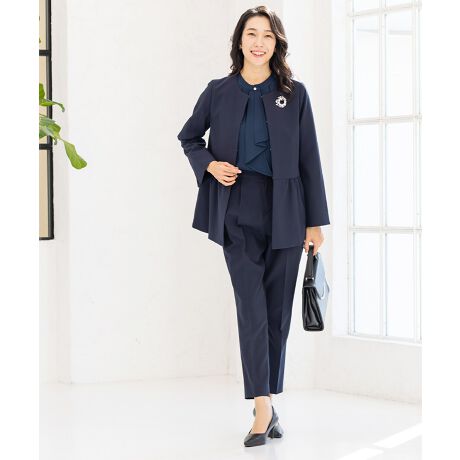 [^:b5045]Zj[ΉpcX[cɂāuVGbgłȂꊴX^CɁvI[V[YΉdl̃ZbgAbvX[cłBƂACVGbgghI[o[WPbgBpc̓Z^[Ƀ^bNĂAqbvƂ茩Ăe[p[hpc^CvłBtH[}V[͂fC[gɂ܂킹ZbgAbvBXgb`fނȂ̂ŒSn悭AANeBuɓɂE߂łB|Cg1.cɐLт2WayXgb`fރ|E^iXgb`ja鐳ȃXgb`fށBXɏcƉɐLт̂łB肪̂ɏ_炩nŉKȒSnłB|Cg2.ƒŐ􂦂EHbVudlłꂵĂ̂ŁAN[jO̕Sył܂B|Cg3.fIhgl[tRۏLʂ̂Ll[WPbgɕtĂ܂B|Cg4.UVJbg@\CɂȂG߂AOfĂ܂B|Cg5.ɂȂɂfތ^ꂵɂfނgpBoגO܂łɂȂȂ悤ɒ݂邵ĕۊǂAnK[tł͂Ă܂BZj[ΉpcX[c̏ڍׁyWPbgzEm[J[MU[WPbgE^CvEnEcɐLт2wyayXgb`fށE|PbgtBntBypczEe[p[hpcEEGXgSdlBxg[vtBEcɐLт2wyayXgb`fށEƒŐOKi􂦂EHbVudljyTCYzSEMELELLE3LE4LTCY`傫TCYi[WTCYjyJ[zO[WiO[jEJijElCr[iFjEubNijyprzwAƎ⑲͂A܎OE{QȂǃtH[}ȑ߂̃V[ɂ҂BƎQςȂǂ̊wZsA\ȂǁAiƊ߂ʂɁAԂ̂ꂢ߃Zj[X^CƂāB}}ɂꂵItBXɂȂރfUCȂ̂ŁAʋ΃X^CЊ֌W̍sɂg܂ByX[ctH[}XAbh[WzX[ctH[}XAddRouge(Abh[W)́A20E30E40E50̕LN̏ΏۂƂAʋ΃X^C犥Ղ܂łV[̕A񋟂郌fB[Xt@bVVbvłBX[c͂ꂩЉɏo20㏗q̃N[gX[cAOL⓭}}ƂĊ􂷂AT[EAtH[A~ZX̃rWlXX[c܂ŗlXȃfUCpӁBXgb`fނŒSnǋȂǁAql̖ڐł̑ƔȂЏiYsĂ܂BAbh[W̃}U[X[c ( }}X[c ) ́A⑲ƎAw͂AQϓwZsɂE߁B؂₩ȃfUCŁAql̑؂ȋLOƂȂA܎O₨{Qɂg܂BtH[}ȑ̂ŁAIɂΉv܂B񂨑⍐ʎȂǁA}i[ɉKvȃubNtH[}pӁBX[c̒ʔ̂ɓ݂̂ȂqlɂAC悭܂悤Aς`Ē܂B