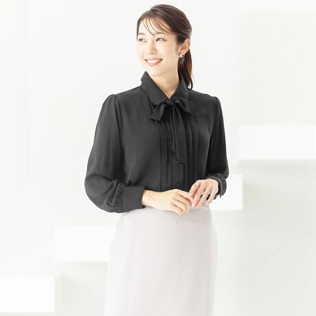 [^:n8117]W[[bgnuEXɂĂƂG肪ꂵW[[bguEXłBnłɂȏ㎿W[[bgnłBoĂ{ginĂ₷ӂ炵fUCBVvȃobNX^CŃrWlXX[c̃Ci[ƂĂœKBȒPɂł̂ŖZ}}OL̖łBق̂ɂƂ肠TCYŃXgXt[ȒSnArWlXV[Ŋ撣鏗ɂ߂̈ꖇłByz|Cg1FlC̋ݕt{E^CfUCuEX̃ANZgɂȂݕt{E^CfUCBꖇłAX[cƍ킹Ă؂₩ȈۂɂȂ܂BoĂ{ginĂ₷ӂ炵fUCłB|Cg2FnœȂW[[bgfޓɂ̃W[[bgnłBzCgEItx[Wp̍ۂ́AZF̃Ci[͔ĒƂ߂܂B|Cg3FƒŐ􂦂EHbVudlƒŐ􂦂̂ŁAłɕۂƂł܂ByW[[bgnuEX̏ڍׁzEnȂEƒŐ􂦂EHbVudlTCYSEMELELLE3LE4LTCY`傫TCYi[WTCYjJ[EzCg()ECgx[WEu[O[(F)ElCr[ijEubNijX[ctH[}XAbh[WX[ctH[}XAddRouge(Abh[W)́A20E30E40E50̕LN̏ΏۂƂAʋ΃X^C犥Ղ܂łV[̕A񋟂郌fB[Xt@bVVbvłBX[c͂ꂩЉɏo20㏗q̃N[gX[cAOL⓭}}ƂĊ􂷂AT[EAtH[A~ZX̃rWlXX[c܂ŗlXȃfUCpӁBXgb`fނŒSnǋȂǁAql̖ڐł̑ƔȂЏiYsĂ܂BAbh[W̃}U[X[c ( }}X[c ) ́A⑲ƎAw͂AQϓwZsɂE߁B؂₩ȃfUCŁAql̑؂ȋLOƂȂA܎O₨{Qɂg܂BtH[}ȑ̂ŁAIɂΉv܂B񂨑⍐ʎȂǁA}i[ɉKvȃubNtH[}pӁBX[c̒ʔ̂ɓ݂̂ȂqlɂAC悭܂悤Aς`Ē܂B