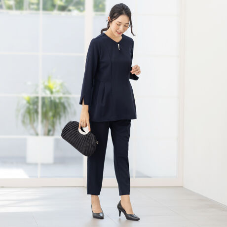 [^:t5340]Zj[ΉpcZbgAbvɂăgbvX͐Lk݂ȃXgb`fނ̃p[tJbg\[Bpc͑̌^Jo[͂̂e[p[hfUCBgbvXƓfނȂ̂œ₷yʂłBtH[}ȃV[ɂ҂ȃpchXƂĂAANeBuȃR[fBl[gŒʋ΂ɂg܂Byz|Cg1.Xgb`fނ̃ZbgAbvLkQŏ_炩Ȃ݂̗ǂXgb`fށBVɂȂɂAȂqlÃ}}ɂ͊@\tĂ܂BXɃEGXgSdlŃXgXt[BEGXg̃TChƃobNSdlAZ^[̓SȂ̂ł茩܂B|Cg2.ƒŐ􂦂EHbVudlłł̂ŁAfC[gɂ߁B|Cg3.fIhgl[tȂǂ̃jICɑ΂ďLʂAL^OLCƐG邱ƂɂAsL܂BZj[ΉpcZbgAbv̏ڍׁʃ^CvFfB[XgbvXFEp[tEnELk̂Xgb`fށEƒŐOKi􂦂EHbVudljpcFEe[p[hpcEEGXgSdlELk̂Xgb`fށEƒŐOKi􂦂EHbVudljTCYFS M L LL 3L 4LTCY`傫TCYi[WTCYjJ[FlCr[iFjEubNijEJix[WjfށF<gbvX>|GXe98%A|E^2%inF|GXe100%j<pc>|GXe98%A|E^2%inȂjyX[ctH[}XAbh[WzX[ctH[}XAddRouge(Abh[W)́A20E30E40E50̕LN̏ΏۂƂAʋ΃X^C犥Ղ܂łV[̕A񋟂郌fB[Xt@bVVbvłBX[c͂ꂩЉɏo20㏗q̃N[gX[cAOL⓭}}ƂĊ􂷂AT[EAtH[A~ZX̃rWlXX[c܂ŗlXȃfUCpӁBXgb`fނŒSnǋȂǁAql̖ڐł̑ƔȂЏiYsĂ܂BAbh[W̃}U[X[c ( }}X[c ) ́A⑲ƎAw͂AQϓwZsɂE߁B؂₩ȃfUCŁAql̑؂ȋLOƂȂA܎O₨{Qɂg܂BtH[}ȑ̂ŁAIɂΉv܂B񂨑⍐ʎȂǁA}i[ɉKvȃubNtH[}pӁBX[c̒ʔ̂ɓ݂̂ȂqlɂAC悭܂悤Aς`Ē܂B