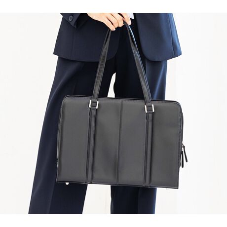   [^:j3018]yA4TCYΉrWlXobOɂāzA4t@CTCYyXeʁyʂ̃obOłBށEybg{gEzE|[`ȂǕKvȂ̂Ղ[\BVʂɃt@Xi[ƒʂɕetȂ̂ŁAobOƂȂuo܂BLNwƗlXȃV[ɍ킹ăR[fBl[gofUCłB|CgASt@CΉTCYBGAybg{gAA4t@CȂǂyX܂B̓t@Xi[ƃ{^ŗ߂܂BEɎd؂肪ʏ̃|Pbgƃt@Xi[|Pbg܂Btg|PbgɌgт^ubgȂǂ[ł܂B]EA̕ɂ߂̖ڗȂnhBJ[En/ubNEȂ߂炩ŏiȉ̂鍇fށEiPUU[jfށEVʂɃt@Xi[EʂɕetE[/dp|Pbgprʋ΁EN[gAEE]EȂǂ̃rWlXV[͂AlXȃV[ɍ킹Ēʊw╁igɂgp܂ByX[ctH[}XAbh[WzX[ctH[}XAddRouge(Abh[W)́A20E30E40E50̕LN̏ΏۂƂAʋ΃X^C犥Ղ܂łV[̕A񋟂郌fB[Xt@bVVbvłBX[c͂ꂩЉɏo20㏗q̃N[gX[cAOL⓭}}ƂĊ􂷂AT[EAtH[A~ZX̃rWlXX[c܂ŗlXȃfUCpӁBXgb`fނŒSnǋȂǁAql̖ڐł̑ƔȂЏiYsĂ܂BAbh[W̃}U[X[c ( }}X[c ) ́A⑲ƎAw͂AQϓwZsɂE߁B؂₩ȃfUCŁAql̑؂ȋLOƂȂA܎O₨{Qɂg܂BtH[}ȑ̂ŁAIɂΉv܂B񂨑⍐ʎȂǁA}i[ɉKvȃubNtH[}pӁBX[c̒ʔ̂ɓ݂̂ȂqlɂAC悭܂悤Aς`Ē܂B