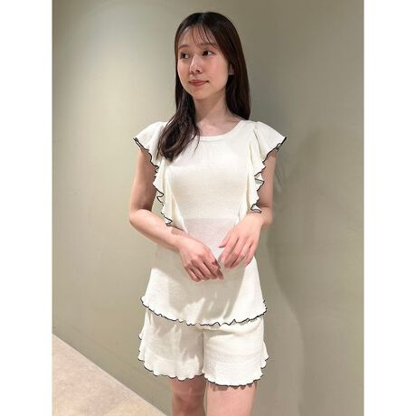 [^ԁFSHNO254009]<b>\tgȃjbgtɕ܂ZbgAbv<^b><b>yDesign^Stylingz<^b>Ԃт̂悤ȃjbgt̑SASNIDEL HOMEŐlC̒ԃfUCZbgAbvłpӁBgbvX̓t肰ȂJo[VGbgŁAt͑Ogɂ悤ɑ傫炢܂BV[gpc͐Ƀtꂽ͂₷`B㉺ƂzF̃Xeb`îJ[OɂȂĂ܂BF̓VvȃAC{[ƃubNAjAX̂O[̑S3FBV[Ỹs[X(SHNO254008)pӂĂ܂ByzȂynzyLkzyňz┖聦Ɩ̊֌WɂAۂFČꍇ܂B܂p\REX}[gtHȂǂ̊ɂA኱iƉ摜̃J[قȂꍇ܂B\߂Bi̐F́AiPi摜QƉB i摜̓Tv̂߁AFTCY̎dlɕύXꍇ܂̂ŁA\߂B<br^>ypczEGXg:68cm qbv:96cm ҏ:28cm ҉:10.5cm 킽蕝:30cm :32cm