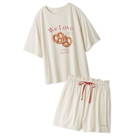 [^ԁFSHCO254031]<b>vbcFȃI[o[TCYZbgAbv<^b><b>yDesign^Stylingz<^b>ڐG⊴H̃[Jbg\[gpAc̋G߂ɐSn悢I[o[TCỸZbgAbvłBlbNCƊJA𗎂ƂI[o[TCYTVcɂ́A񂪂ĂvbcF̊GƃSvgBⒷ߂ɃfUCV[gpćA򊴂̂郊{REGXgɂ炢AɃ|CgŃSvgY܂BF̓AC{[ƃO[AsNAu[4FWJB̃̕|[`(SHGG254215)pӂĂ̂ŁAgݍ킹ăMtgɂ߂łByz₠ynzyLkzyňz聦Ɩ̊֌WɂAۂFČꍇ܂B܂p\REX}[gtHȂǂ̊ɂA኱iƉ摜̃J[قȂꍇ܂B\߂Bi̐F́AiPi摜QƉB i摜̓Tv̂߁AFTCY̎dlɕύXꍇ܂̂ŁA\߂B<br^>ypcz:42cm EGXg:53cm qbv:112cm ҏ:33.3cm ҉:7cm 킽蕝:38cm :37.5cm