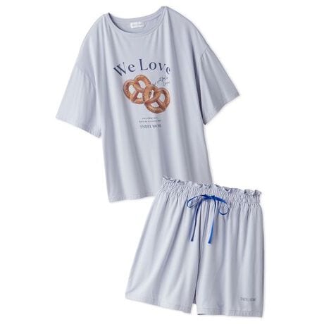 [^ԁFSHCO254031]<b>vbcFȃI[o[TCYZbgAbv<^b><b>yDesign^Stylingz<^b>ڐG⊴H̃[Jbg\[gpAc̋G߂ɐSn悢I[o[TCỸZbgAbvłBlbNCƊJA𗎂ƂI[o[TCYTVcɂ́A񂪂ĂvbcF̊GƃSvgBⒷ߂ɃfUCV[gpćA򊴂̂郊{REGXgɂ炢AɃ|CgŃSvgY܂BF̓AC{[ƃO[AsNAu[4FWJB̃̕|[`(SHGG254215)pӂĂ̂ŁAgݍ킹ăMtgɂ߂łByz₠ynzyLkzyňz聦Ɩ̊֌WɂAۂFČꍇ܂B܂p\REX}[gtHȂǂ̊ɂA኱iƉ摜̃J[قȂꍇ܂B\߂Bi̐F́AiPi摜QƉB i摜̓Tv̂߁AFTCY̎dlɕύXꍇ܂̂ŁA\߂B<br^>ypcz:42cm EGXg:53cm qbv:112cm ҏ:33.3cm ҉:7cm 킽蕝:38cm :37.5cm