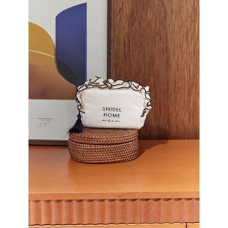 [^ԁFSHGG259050]<b>Ă̂oɕ֗ȃTẽt|[`<^b><b>yDesign^Stylingz<^b>SNIDEL HOMEŒԐlC̃t|[`ɁAJtȃTefނgpԂ̃TCYoBtgɃShJAt@Xi[Ƀ^bZtL[gȃfUCłB}`A|PbgtȂ̂ŃRX⃏CXCzȂǗlXȏ̎[ɕ֗BЎɂƎ܂A⏬߂̃TCYłBF̓ItzCgƃsNAx_[ACgu[AlCr[̑S5Fpӂ܂BƂMtgƂĂ߂̃ACełBƖ̊֌WɂAۂFČꍇ܂B܂p\REX}[gtHȂǂ̊ɂA኱iƉ摜̃J[قȂꍇ܂B\߂Bi̐F́AiPi摜QƉB i摜̓Tv̂߁AFTCY̎dlɕύXꍇ܂̂ŁA\߂B