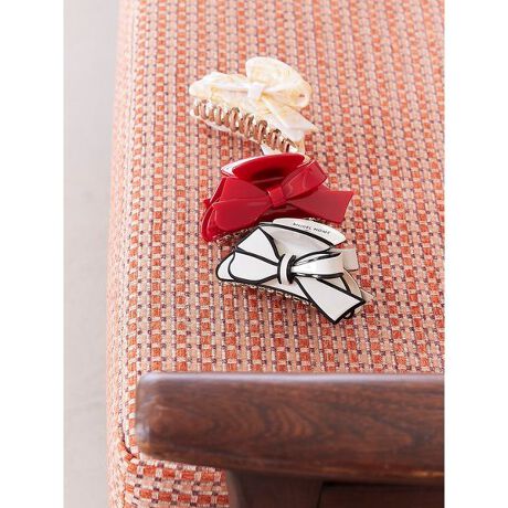 [^ԁFSHGG254232]<b>₩ȎꂢȃAZ`̃{wAoX<^b><b>yDesign^Stylingz<^b>₩ȃJ[OŖA{`[t̃AZ`wAoXBƖɌ񂾂悤ȃ{̕\L[głB|CgSNIDEL HOMẼSvgY܂BF̓oCJ[fUC̃AC{[ƁAՂƉ₩ȃbhA}[u͗l̃IW3FpӁBV[ỸwAs(SHGG254233)Ƒgݍ킹Av`EMtgɂ߂łBƖ̊֌WɂAۂFČꍇ܂B܂p\REX}[gtHȂǂ̊ɂA኱iƉ摜̃J[قȂꍇ܂B\߂Bi̐F́AiPi摜QƉB i摜̓Tv̂߁AFTCY̎dlɕύXꍇ܂̂ŁA\߂B