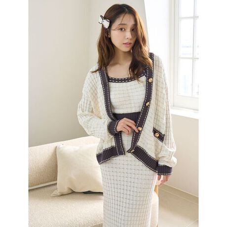 [^ԁFSHNT254075]<b>cC[h̋{^tJ[fBK<^b><b>yDesign^Stylingz<^b>߂̃cC[hjbggpAlۂi̗ǂ[EFAV[YłB{^GKgȁAVlbN̂ƂJ[fBKBtg̗|Pbgɂ{^tAzF̃u̕ɂ̓Xeb`̃C{܂B}C̉HDɂp₷AH̎n܂1Əd󂵂܂BF̓ItzCgAsNACgu[3FpӁBV[ỸV[gpc(SHNP254078)⃍Opc(SHNP254079)AG݂ƍ킹Ăy݂܂ByzȂynzȂyLkzyňzʁƖ̊֌WɂAۂFČꍇ܂B܂p\REX}[gtHȂǂ̊ɂA኱iƉ摜̃J[قȂꍇ܂B\߂Bi̐F́AiPi摜QƉB i摜̓Tv̂߁AFTCY̎dlɕύXꍇ܂̂ŁA\߂B