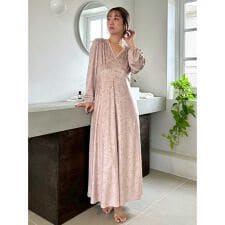 スナイデルホーム(SNIDEL HOME)のシルキーフリースワンピース