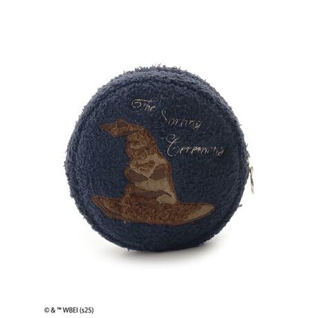 [^ԁFSHGG255256]<b><b>un[E|b^[vƖ`ō̃zf[V[Y<^b><^b>؂ȐlƉ߂zf[V[YɁANN悤ȂƂĂ̖@āBE爤fun[E|b^[ve[}ɂtB[`ORNVA̓~Җ]̑4e͂܂B̐EւƂȂCACéAzO[c@pwZ4̗`[tɂȃjbgEFABtNẼwhEBOA~חd̃hr[ȂǁAȂ݂̃LN^[tB[`[EFA⏬Ƃ߂YĂ܂B<b>[About[<^b>un[E|b^[vJ.K.[Oɂ萶ݏoꂽAEňꂠ鐢̐lX𖣗ĂAun[E|b^[vV[YB1997Nɑ1un[E|b^[ƌ҂̐΁vxXgZ[ƂȂA2001Nɂ͉fwn[E|b^[ ƌ҂̐΁xJB̌ 2011N܂łɑS8삪BɁwt@^XeBbNEr[Xgx3ւƂ̐lCpł܂B<b>yDesign^Stylingz<^b>ɓoꂷ؂ȃ`[tLb`[ɃfUCAӂӂ̃jbgV[YB`[thJő傫YAEh^̃jbg|[`łBWK[h̃`[t́An[̑؂ȑ_EwhEBOiItzCgjAnObhn[ɍo[Xf[P[LisNjA~ׂ̗dEhr[iCgu[jAgXqilCr[j̑S4ށB}`̈炵VGbgŁARXnhN[ȂǂƂ̎[ɏd󂵂܂BuHarry PottervDȕւ̃Mtgɂ߂̃ACełBƖ̊֌WɂAۂFČꍇ܂B܂p\REX}[gtHȂǂ̊ɂA኱iƉ摜̃J[قȂꍇ܂B\߂Bi̐F́AiPi摜QƉB i摜̓Tv̂߁AFTCY̎dlɕύXꍇ܂̂ŁA\߂