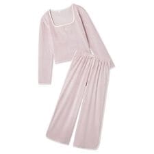 スナイデルホーム(SNIDEL HOME)のフリースセットアップ